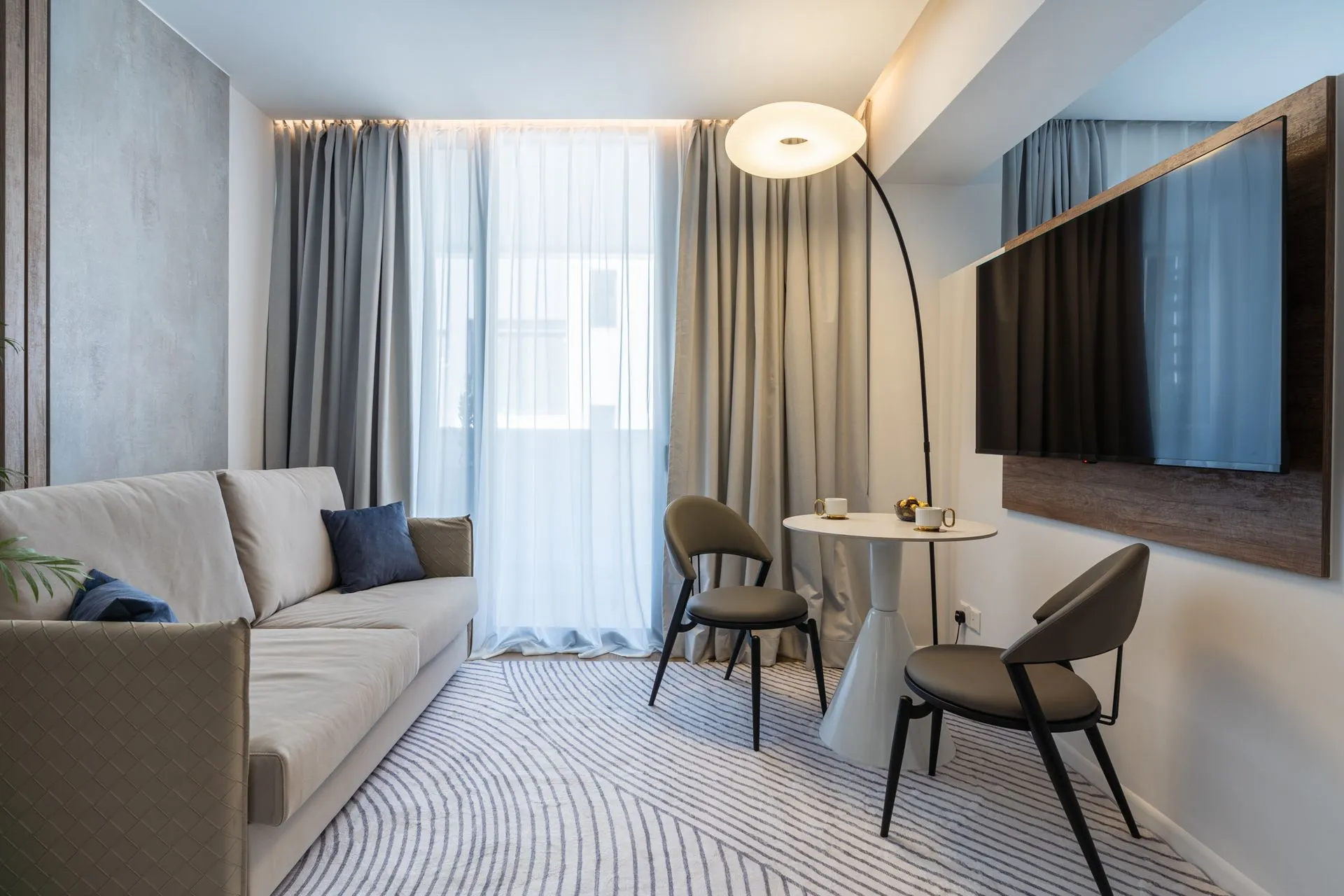 Studio Suite - Kitchen Detail