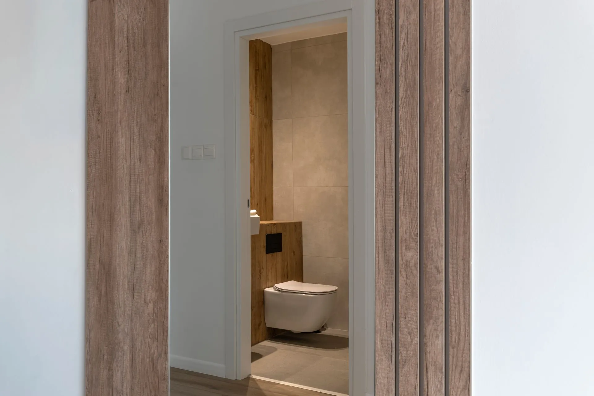 2-Bedroom suite master bedroom