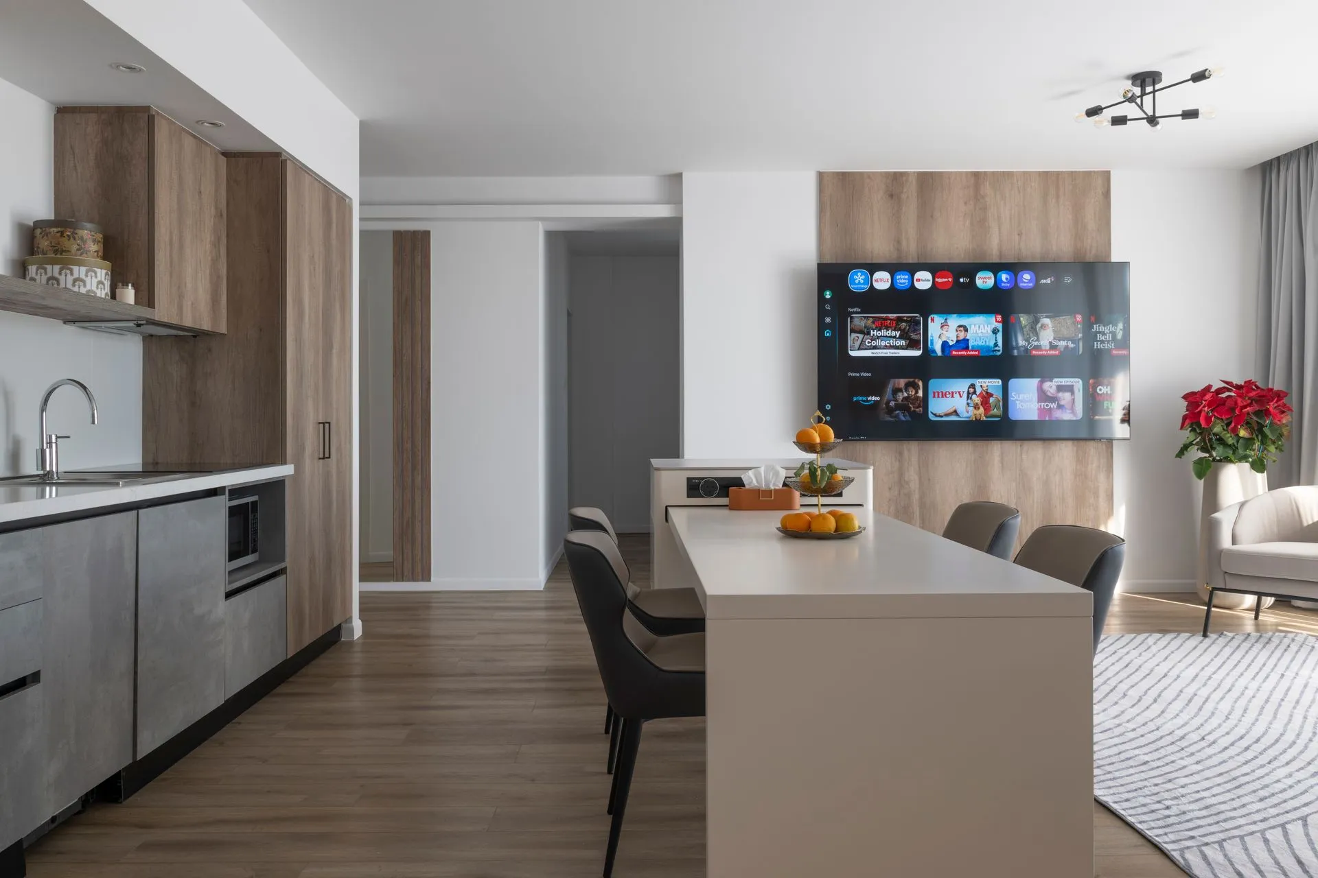 2-Bedroom Suite - Walk-in Shower