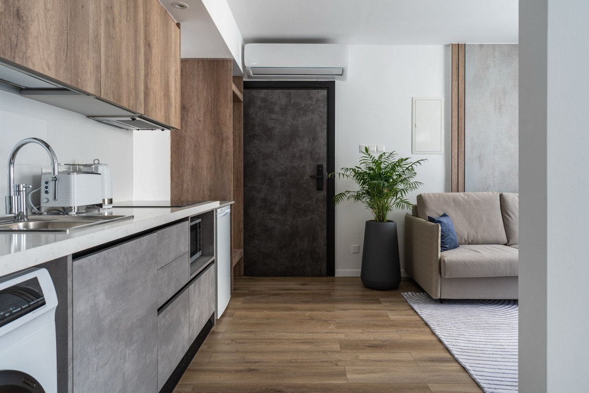 Aparthotel vs Hotel in Limassol: Which Is Right for Your Trip?